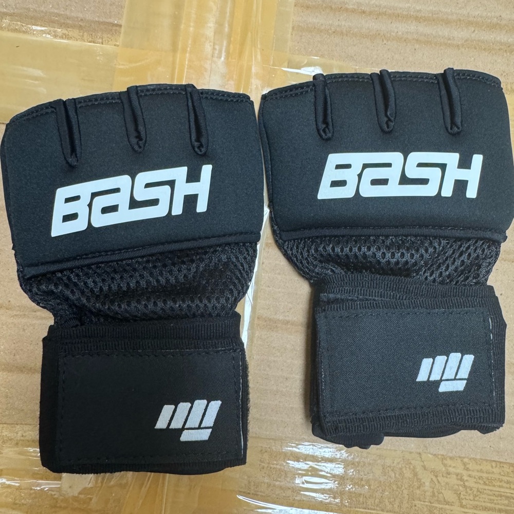 Premium gel wraps for boxing